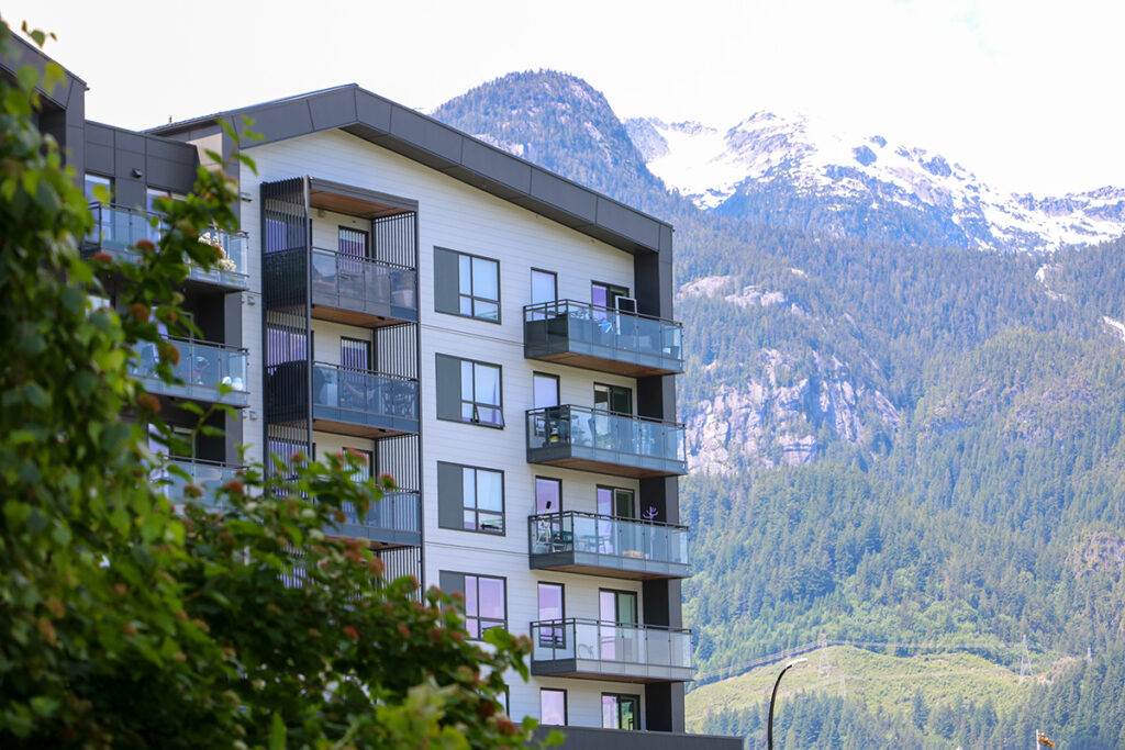 TrueColour™ | Hardie® Artisan™ Siding | Light Mist