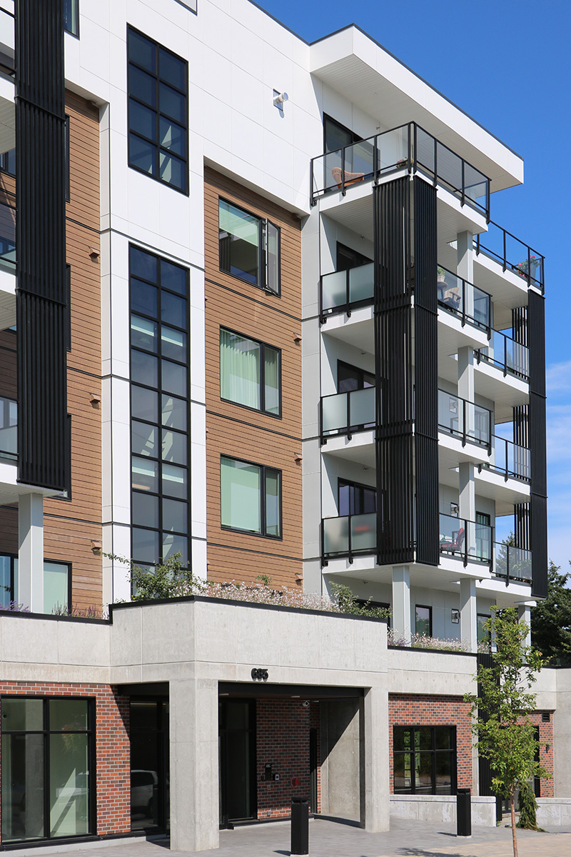 TrueGrain™ Series Gold Rush - A Rustic Wood Look Fiber Cement