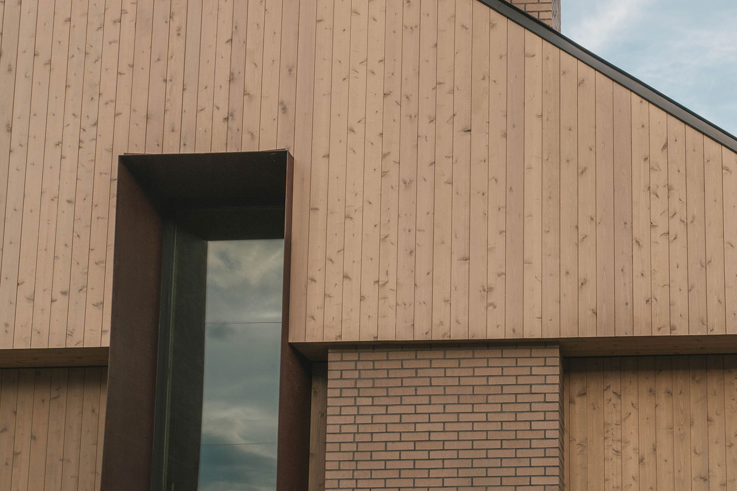 fisher coating westcoast cedar series wells grey two73 design revy gallery crop