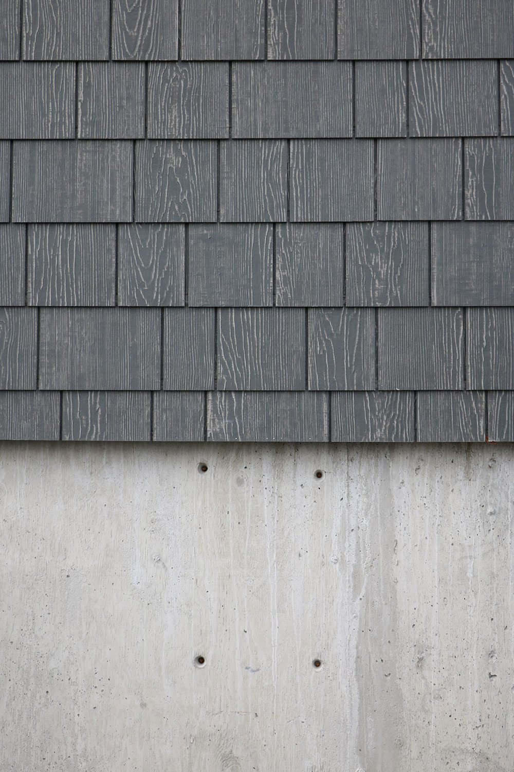 TrueGrain Series™ | Empire Grey Hardie Shingles