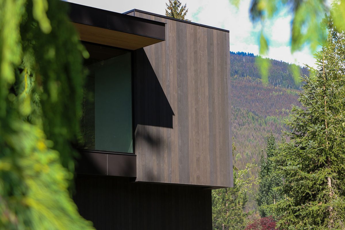 Imbue™ Thermally Modified Wood Soffit | Protector: Cypress | TG27 136.5x17.5 Bandsawn